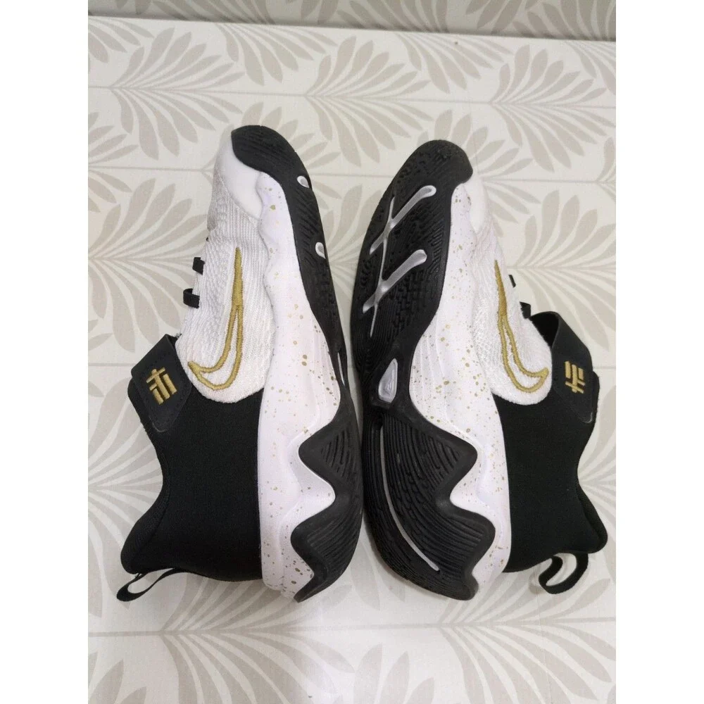 Nike Giannis Immortality 2 White Black Gold DQ1943-101 Kids 2.5Y Sneakers